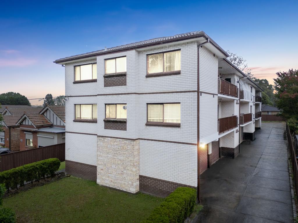 2/129 Victoria Rd, Punchbowl, NSW 2196