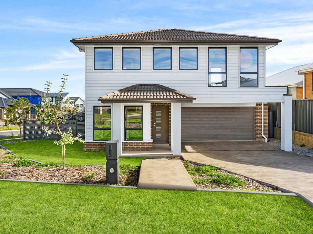 1 Battam Rd, Gregory Hills, NSW 2557