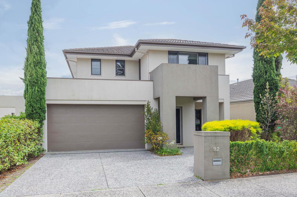 92 Meridian Cct, Berwick, VIC 3806