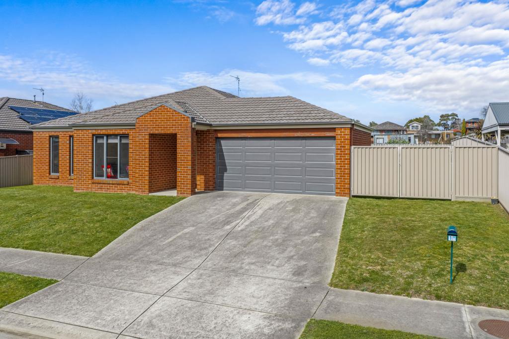10 Maurie Paull Ct, Mount Clear, VIC 3350