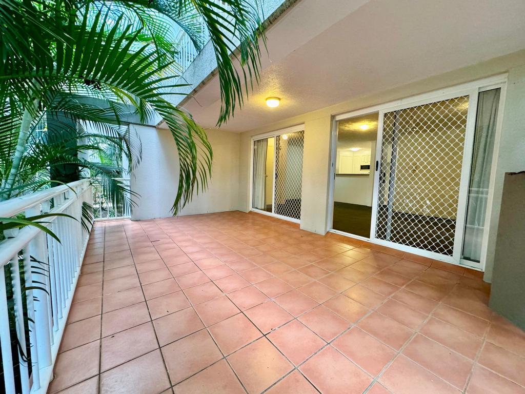 2/2759-2761 Gold Coast Hwy, Broadbeach, QLD 4218