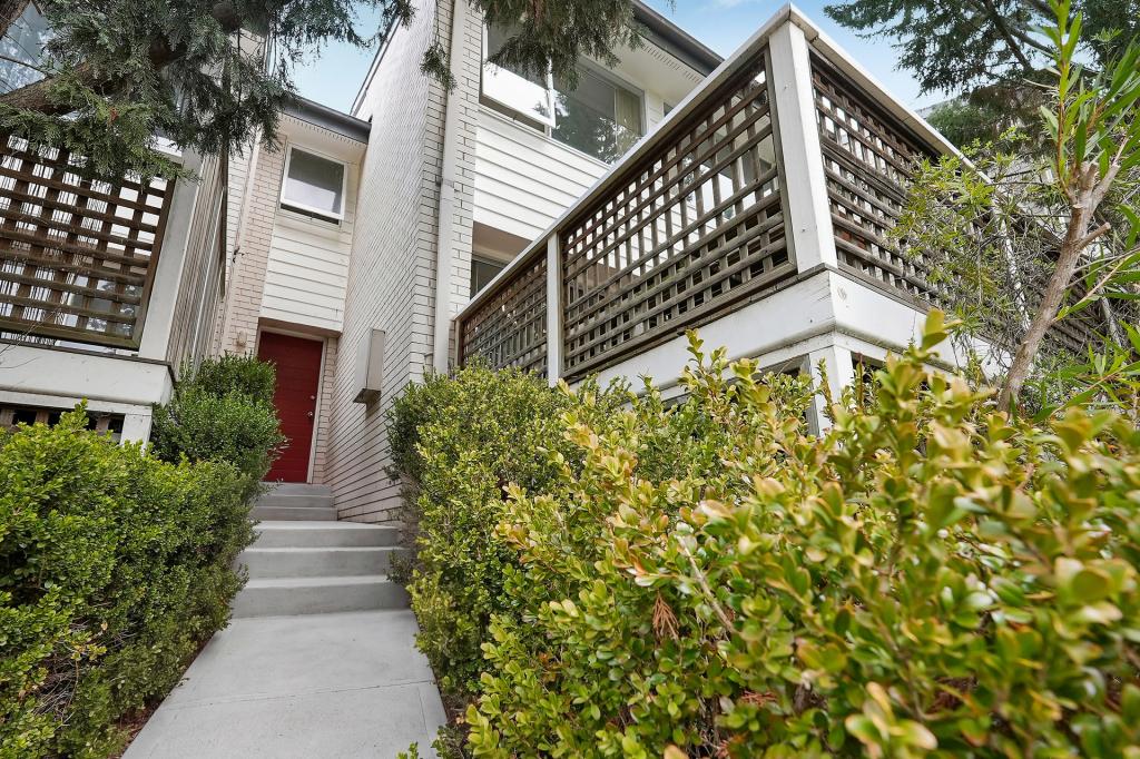 22 Ribbon Gum Pl, Windradyne, NSW 2795