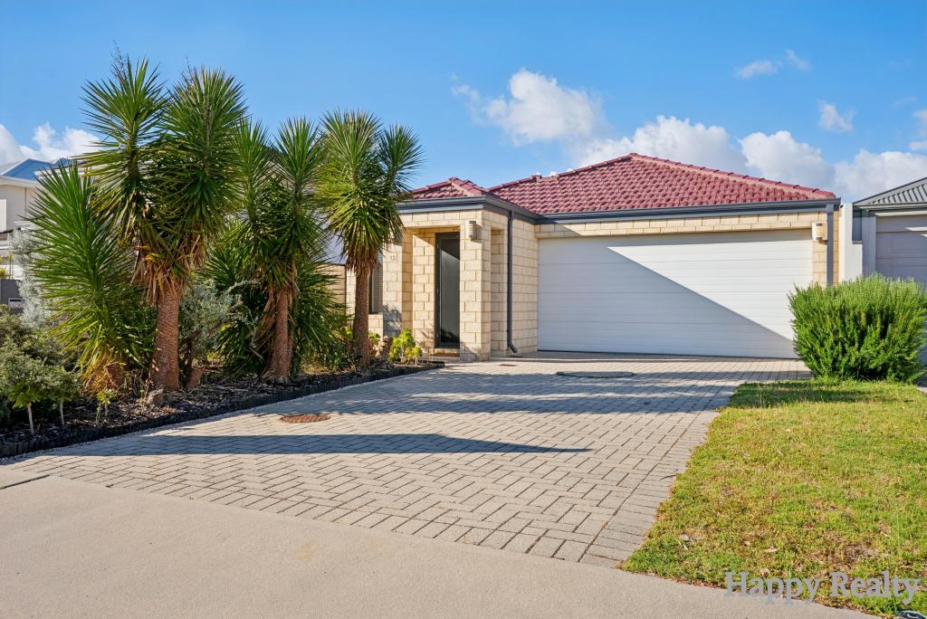 13 Fairlie Rd, Canning Vale, WA 6155