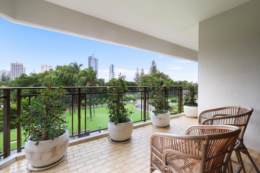 9/8 ADMIRALTY DR, PARADISE WATERS, QLD 4217
