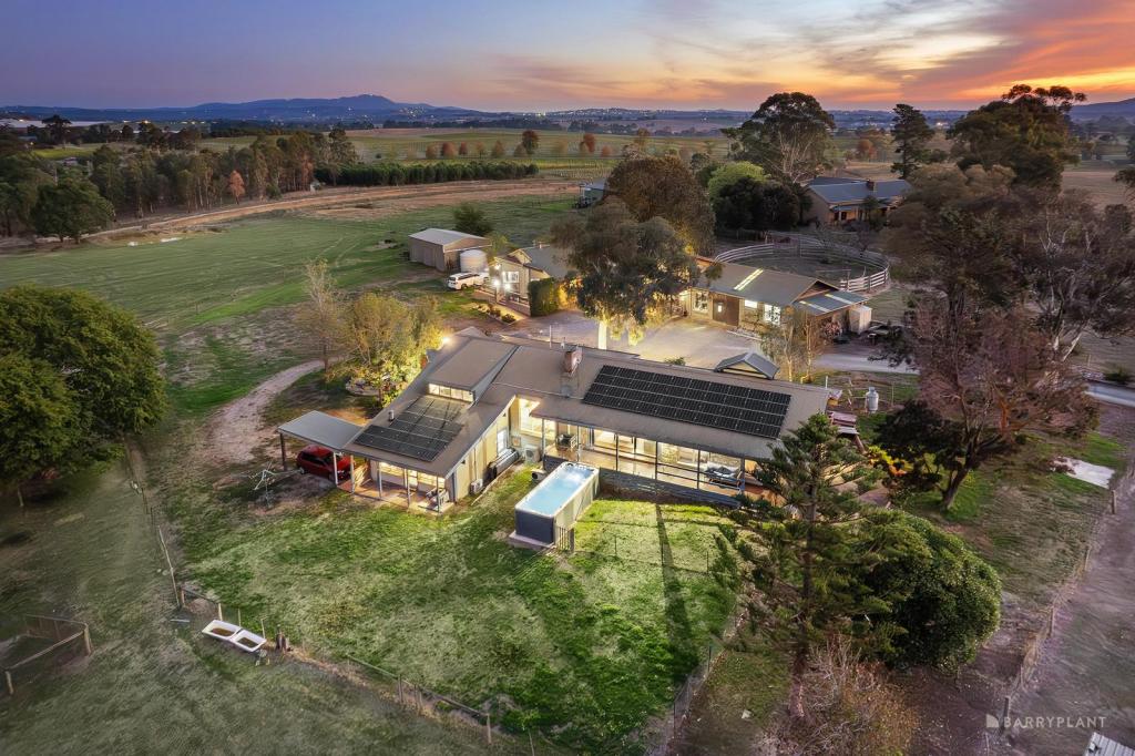 899 Healesville Yarra Glen Rd, Yarra Glen, VIC 3775