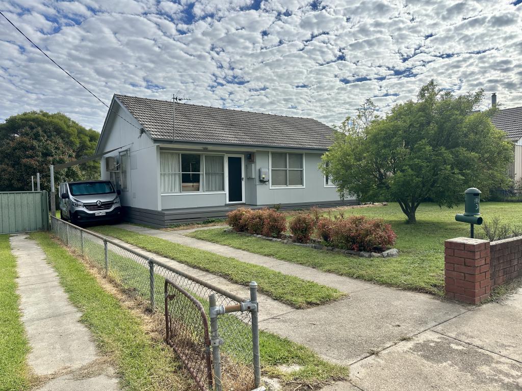 34 Hamilton Cres, Corryong, VIC 3707