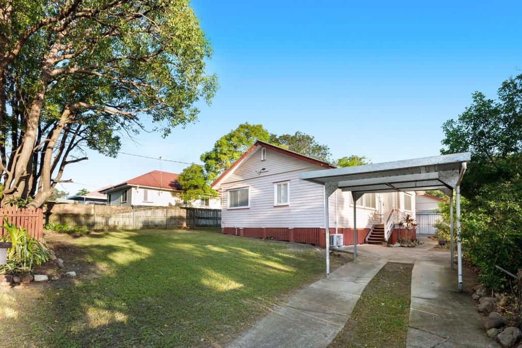 15 Swayne St, Carina Heights, QLD 4152