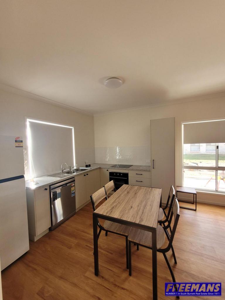 2/33 Home St, Nanango, QLD 4615