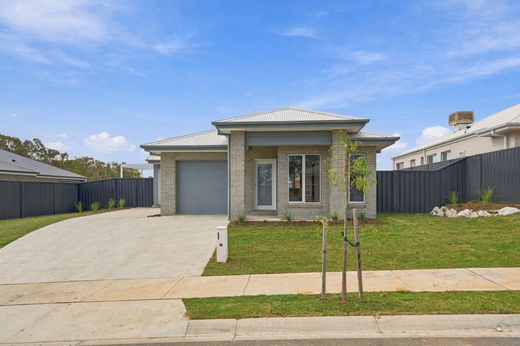 24 Spikerush Ct, Thurgoona, NSW 2640