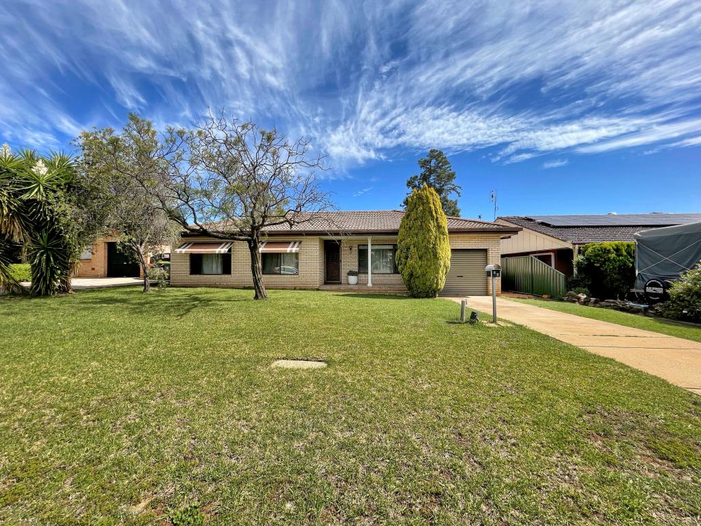 23 Oxley Cir, Dubbo, NSW 2830