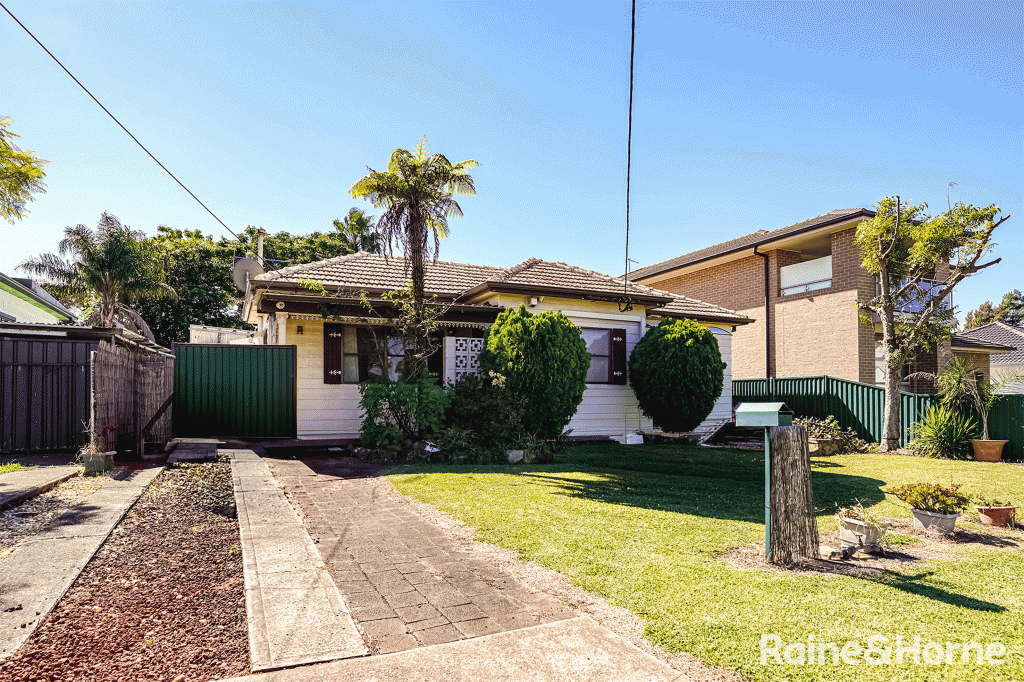 7 Dan St, Merrylands, NSW 2160