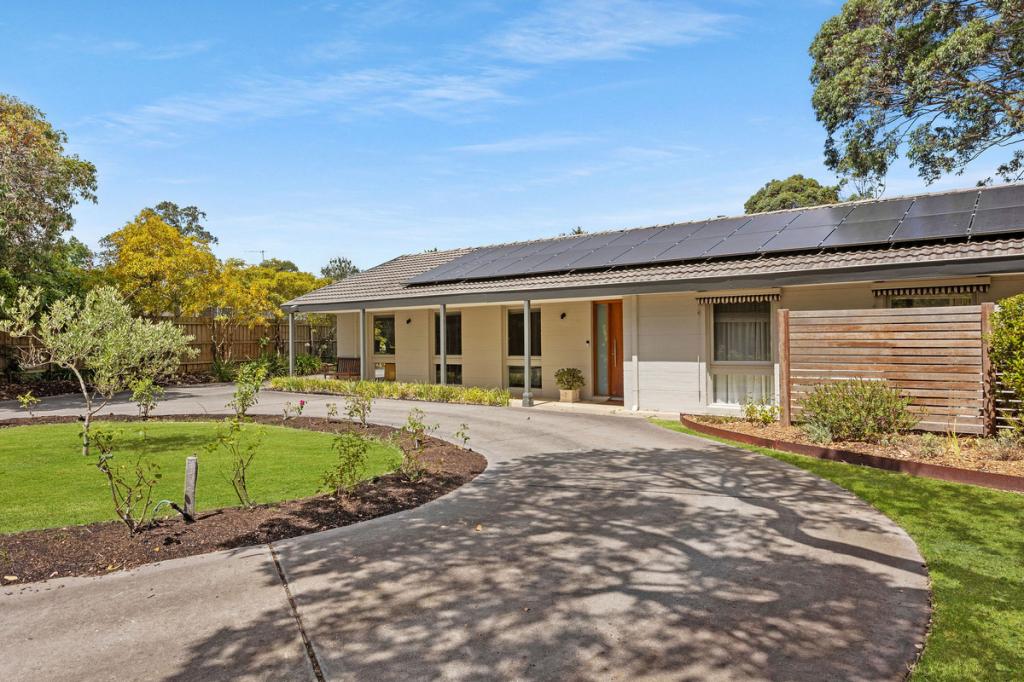 88 Winona Rd, Mount Eliza, VIC 3930