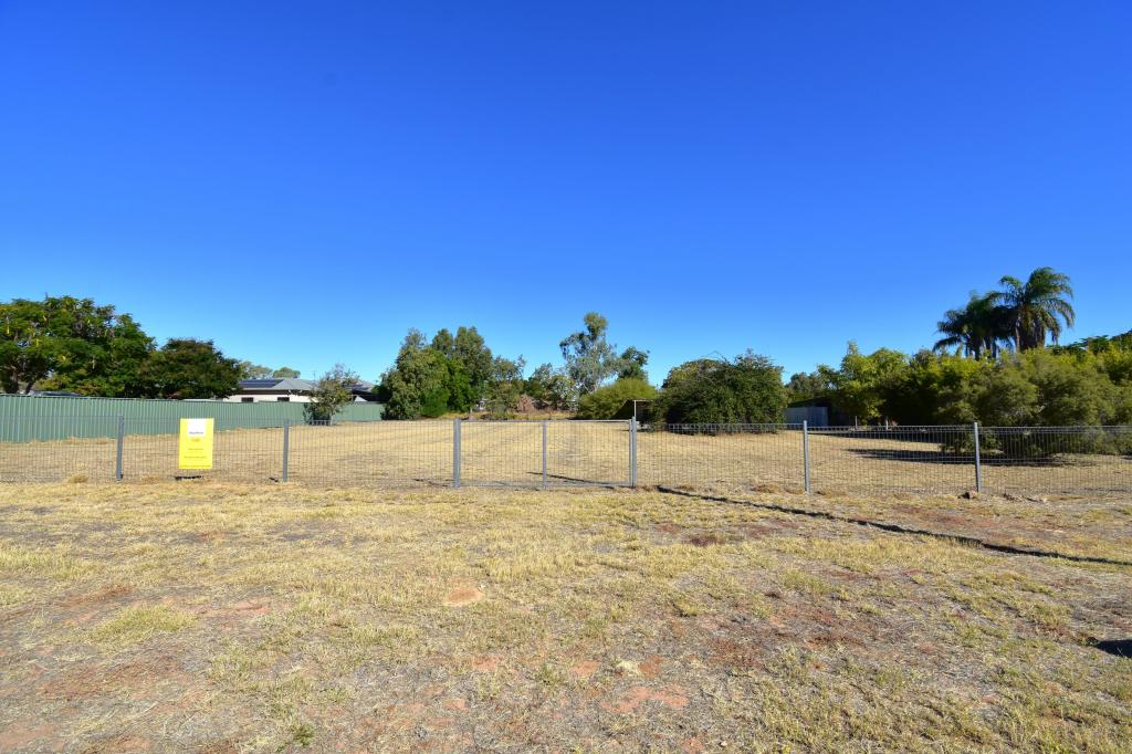 137 Yew St, Barcaldine, QLD 4725