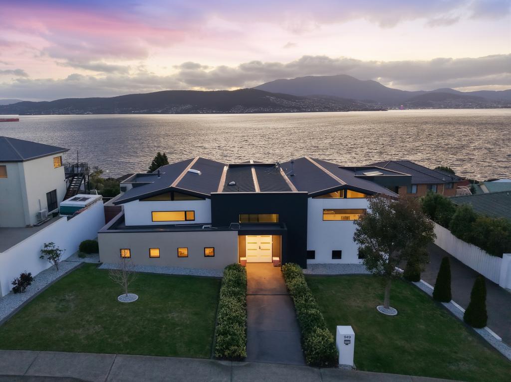 949 Oceana Dr, Tranmere, TAS 7018
