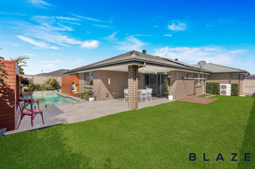 10 Silky Rd, Spring Farm, NSW 2570