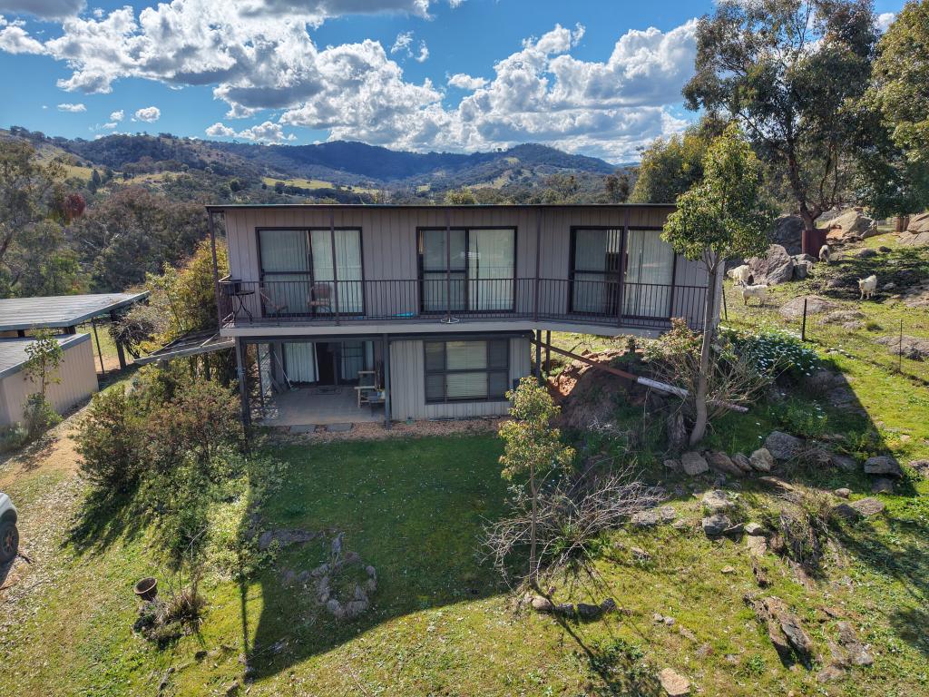 575 Oaky Creek Rd, Wyangala, NSW 2808