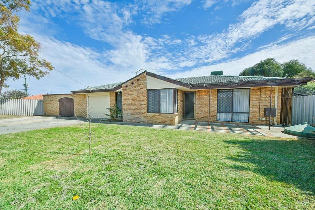 18 Yarle Ct, Cooloongup, WA 6168