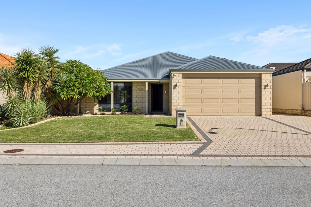 11 Birmingham Way, Darch, WA 6065