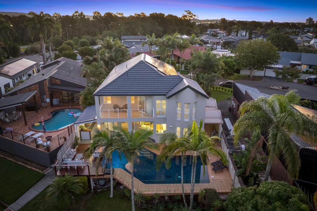 5 Craig Ave, Carrara, QLD 4211