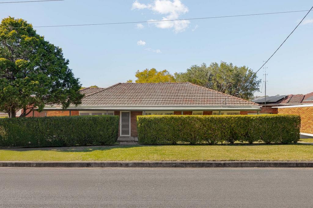 21 Valetta St, West Wollongong, NSW 2500