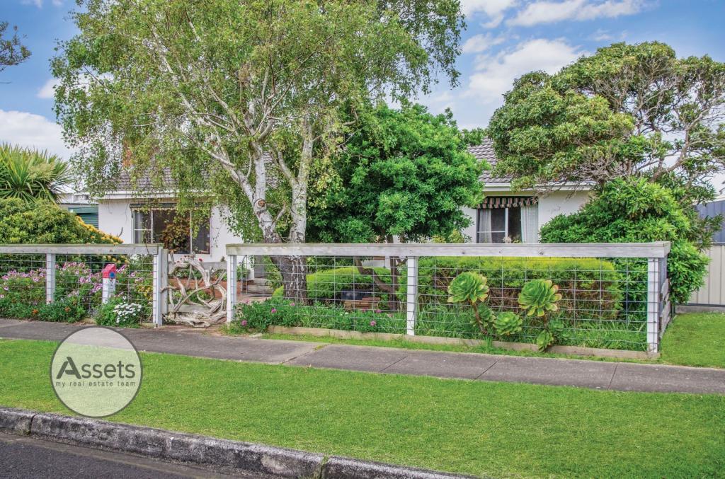 15 BALLATER ST, PORTLAND, VIC 3305