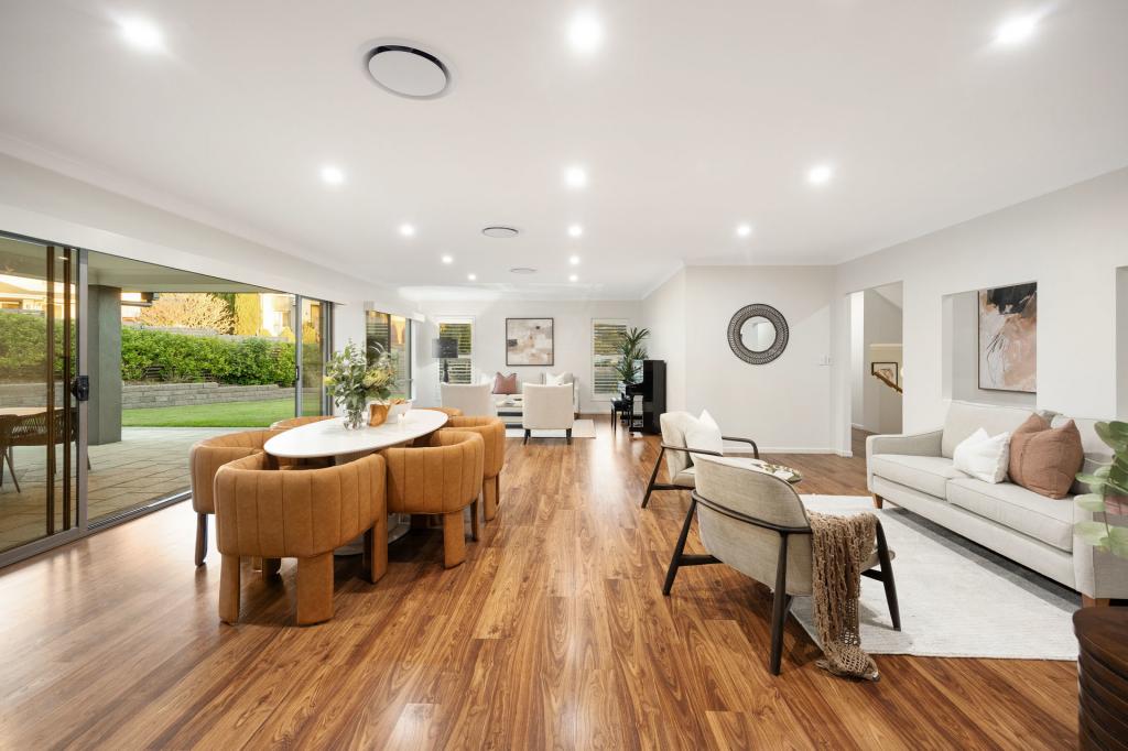 12 Waterhousia Cres, Brookwater, QLD 4300