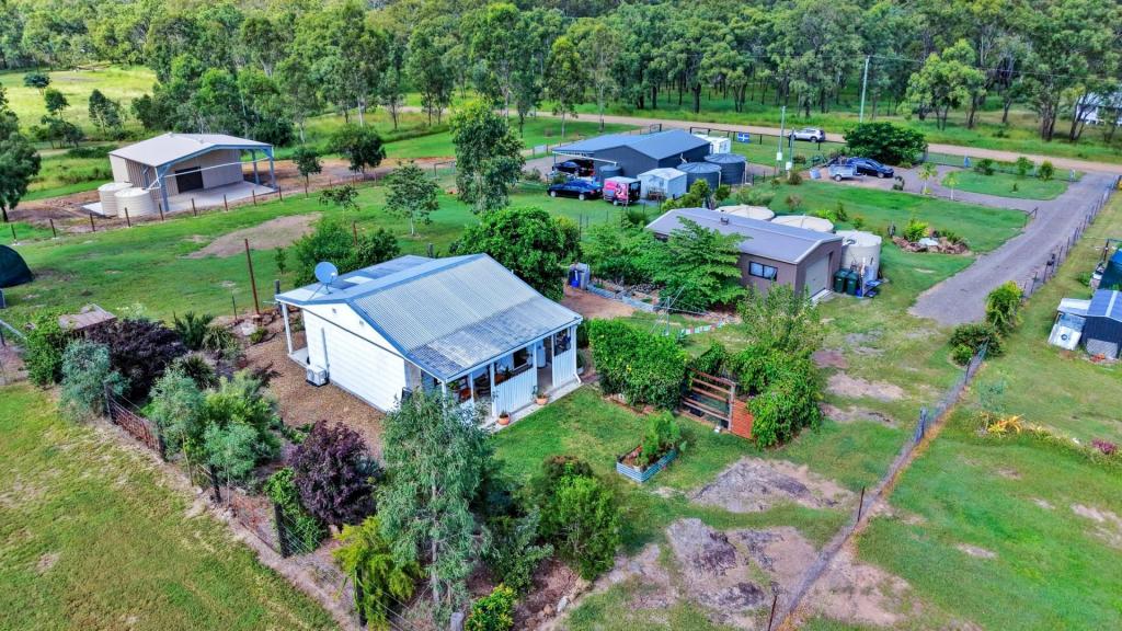 31 Queen St, Dallarnil, QLD 4621