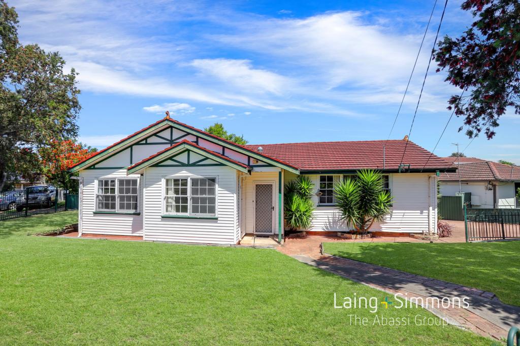 46 Nauru Cres, Lethbridge Park, NSW 2770