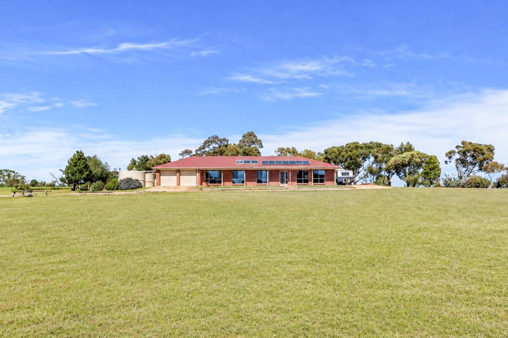 64 Tarca Ct, Cockatoo Valley, SA 5351