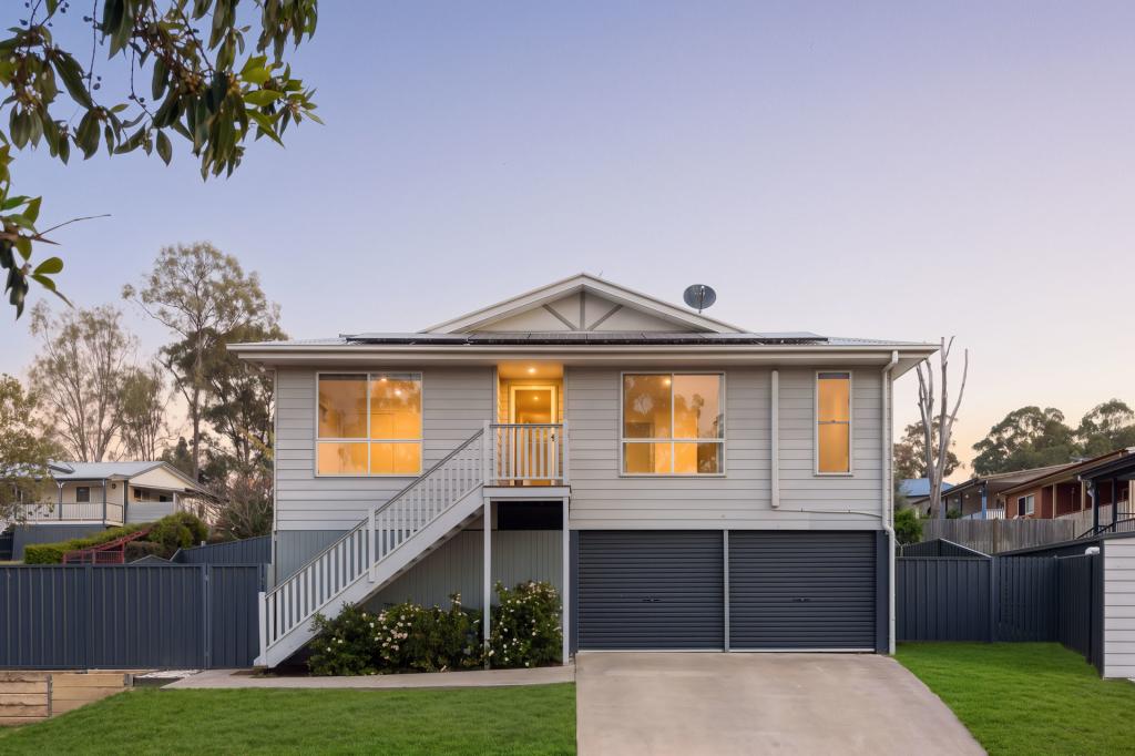 19 Chalmers Pl, North Ipswich, QLD 4305