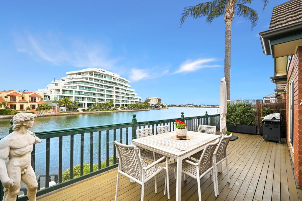 4/11 Martin Ct, West Lakes, SA 5021