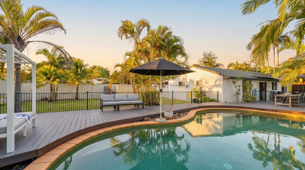 9 Bluestone Dr, Carrara, QLD 4211
