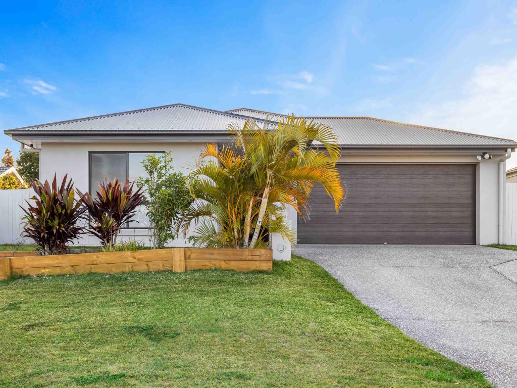 16 GOWER CT, PIMPAMA, QLD 4209