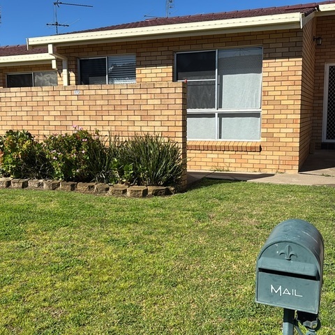 2/173 Goonoo Goonoo Rd, Tamworth, NSW 2340