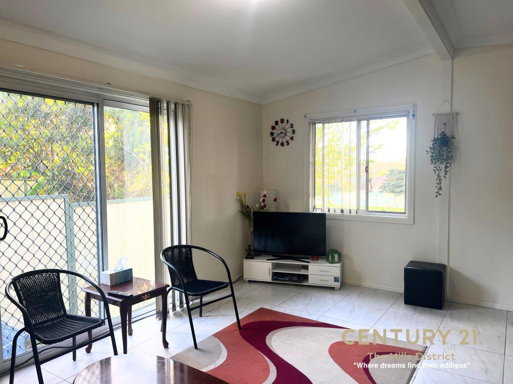 11a Balimo Pl, Glenfield, NSW 2167