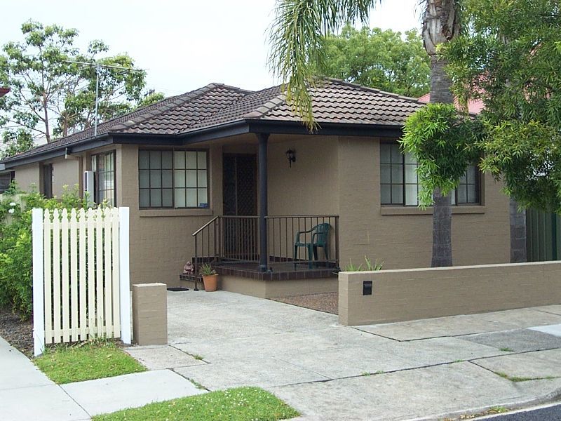 135 Cleary St, Hamilton, NSW 2303