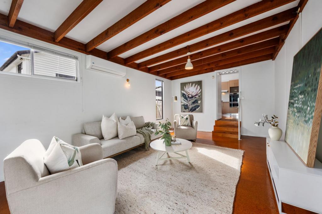 37a Central Ave, Scarborough, QLD 4020