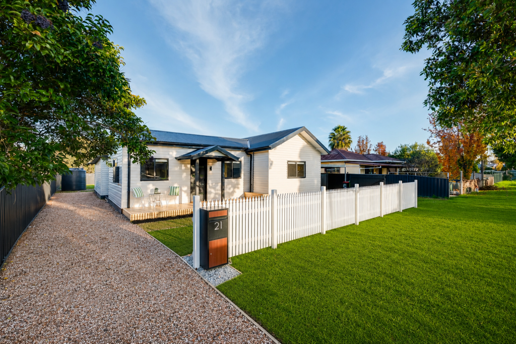 21 Mullins Rd, Killara, VIC 3691