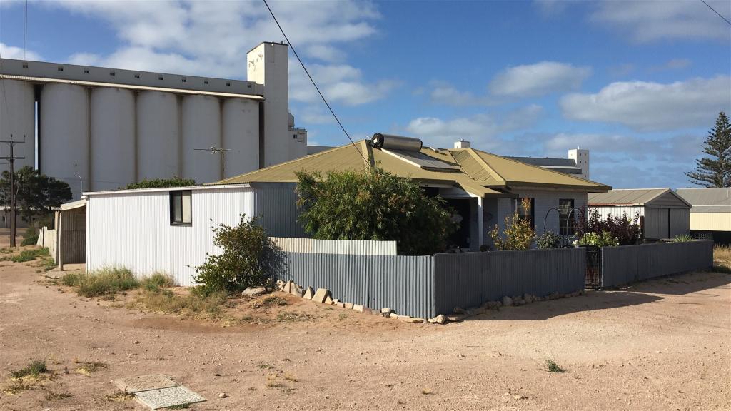 21 Kent St, Thevenard, SA 5690