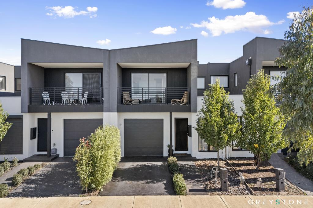 17 Pigato Cres, Deanside, VIC 3336