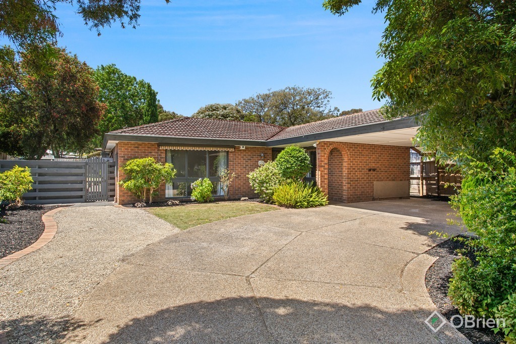6 Chesterfield Ct, Wantirna, VIC 3152