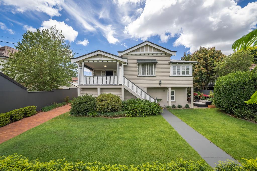 58 MANSON RD, HENDRA, QLD 4011