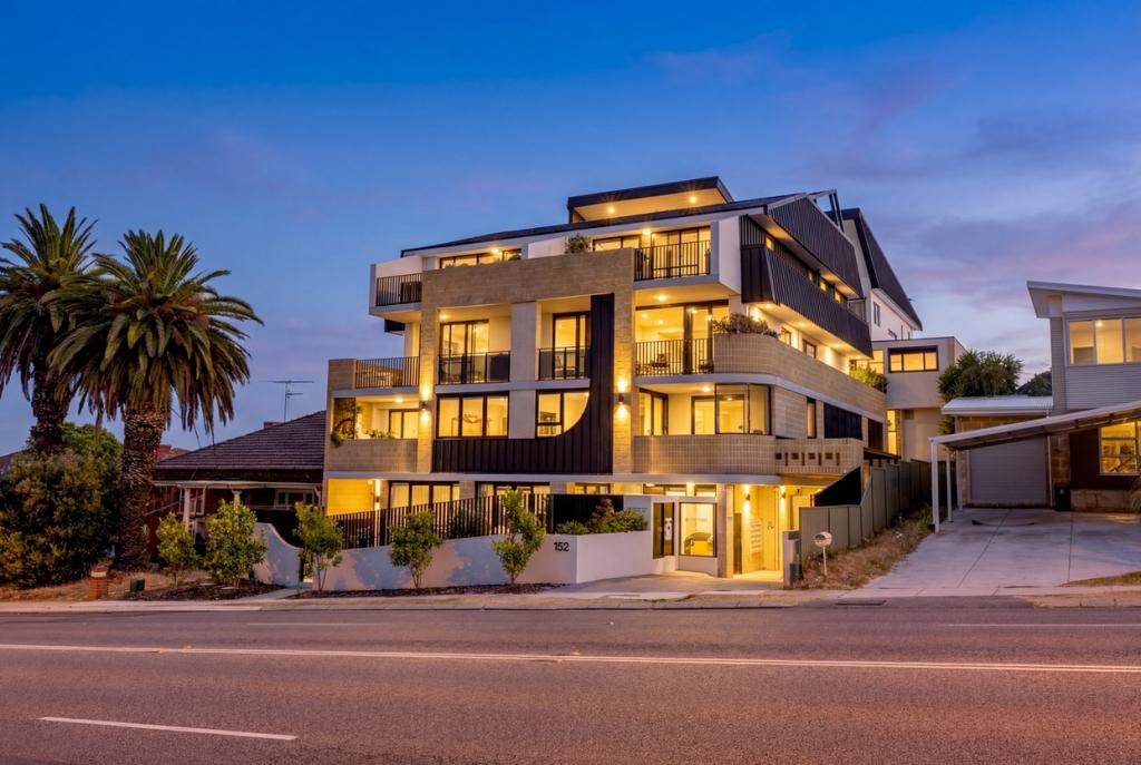 1/152 Scarborough Beach Rd, Scarborough, WA 6019