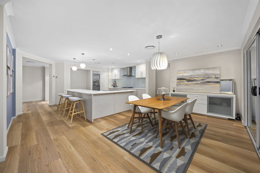 21 Banbrook Ct, Molendinar, QLD 4214