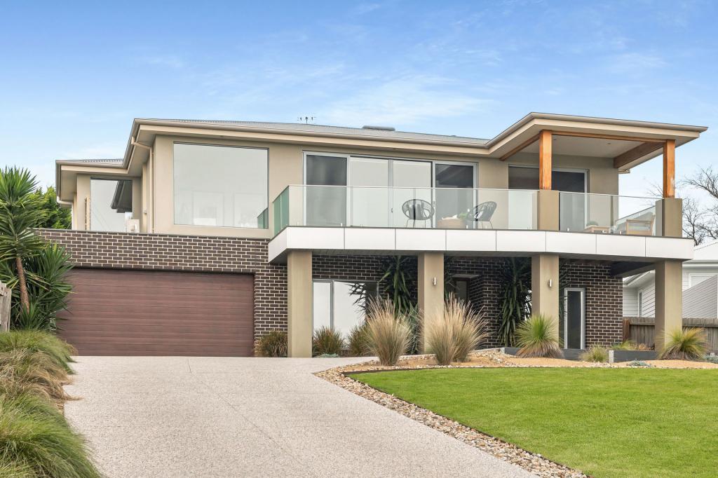 23 Seaview Cl, Rosebud, VIC 3939