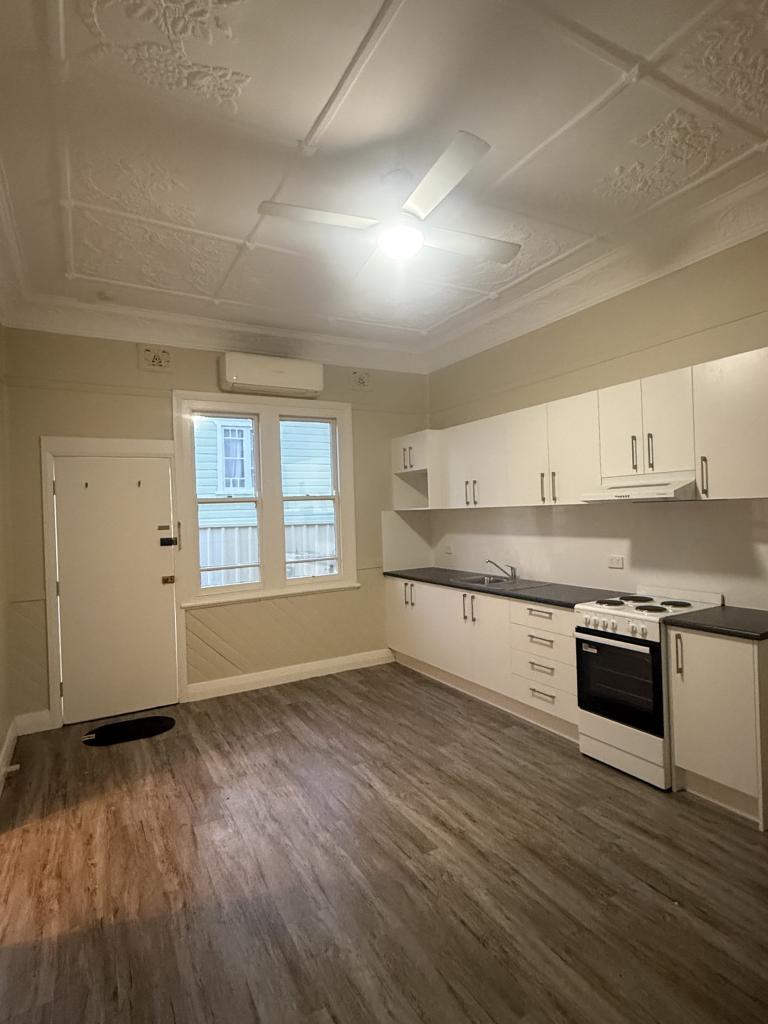 2/16 Vennard St, Warners Bay, NSW 2282