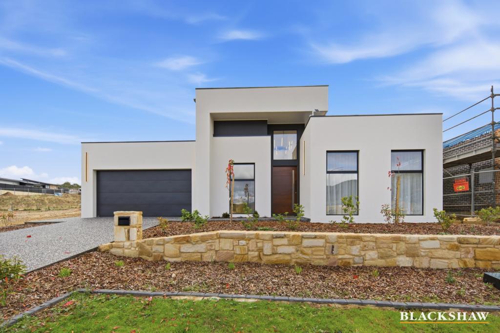 29 Petralia St, Greenleigh, NSW 2620