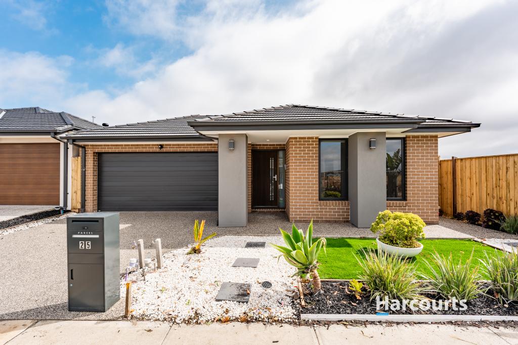 25 Yarding St, Donnybrook, VIC 3064