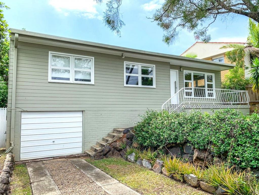 18 Eileen Ave, Southport, QLD 4215