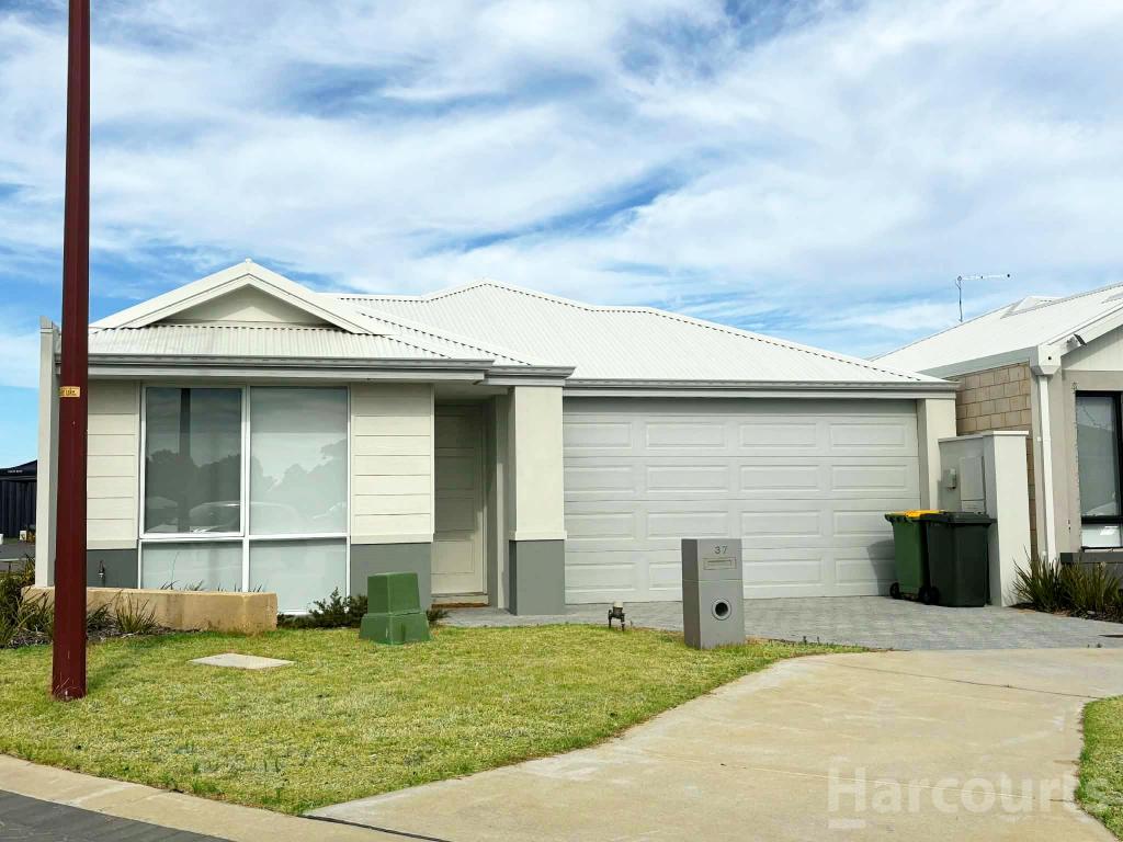 37 Pennina Gr, Meadow Springs, WA 6210